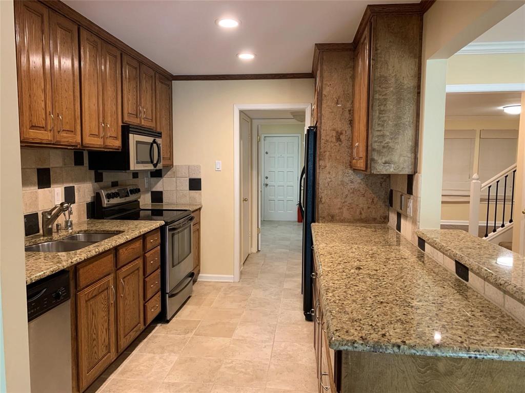 6949 Helsem Way, #131, Dallas, TX 75230