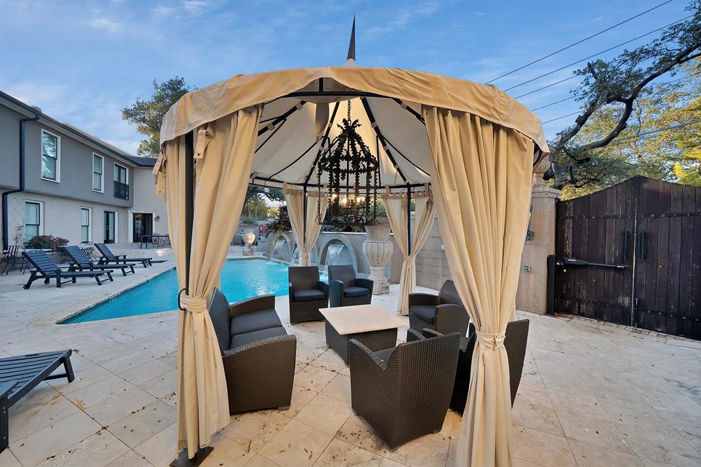 7738 Meadow Road, #109, Dallas, TX 75230
