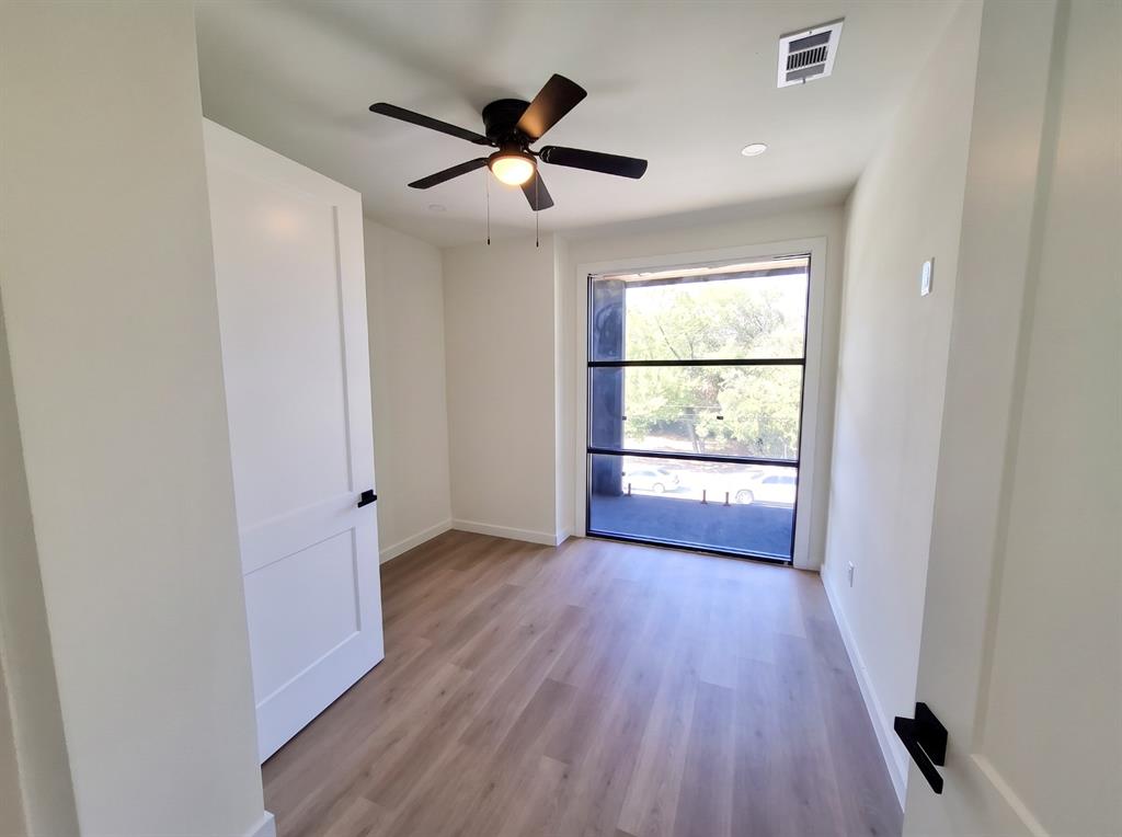 438 Bonnie View Road, Dallas, TX 75203