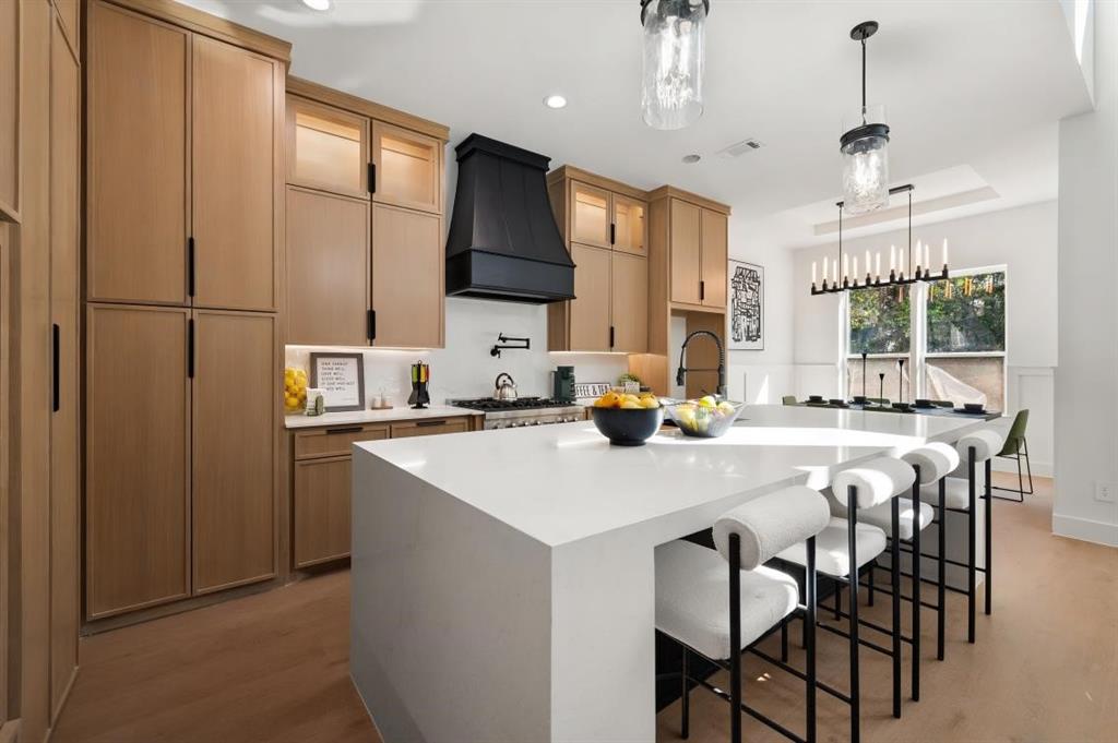 1506 Doyle, Dallas, TX 75203
