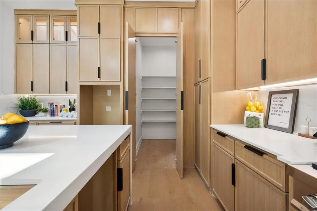 1506 Doyle, Dallas, TX 75203