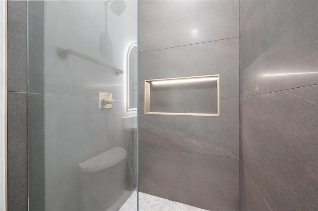 1506 Doyle, Dallas, TX 75203
