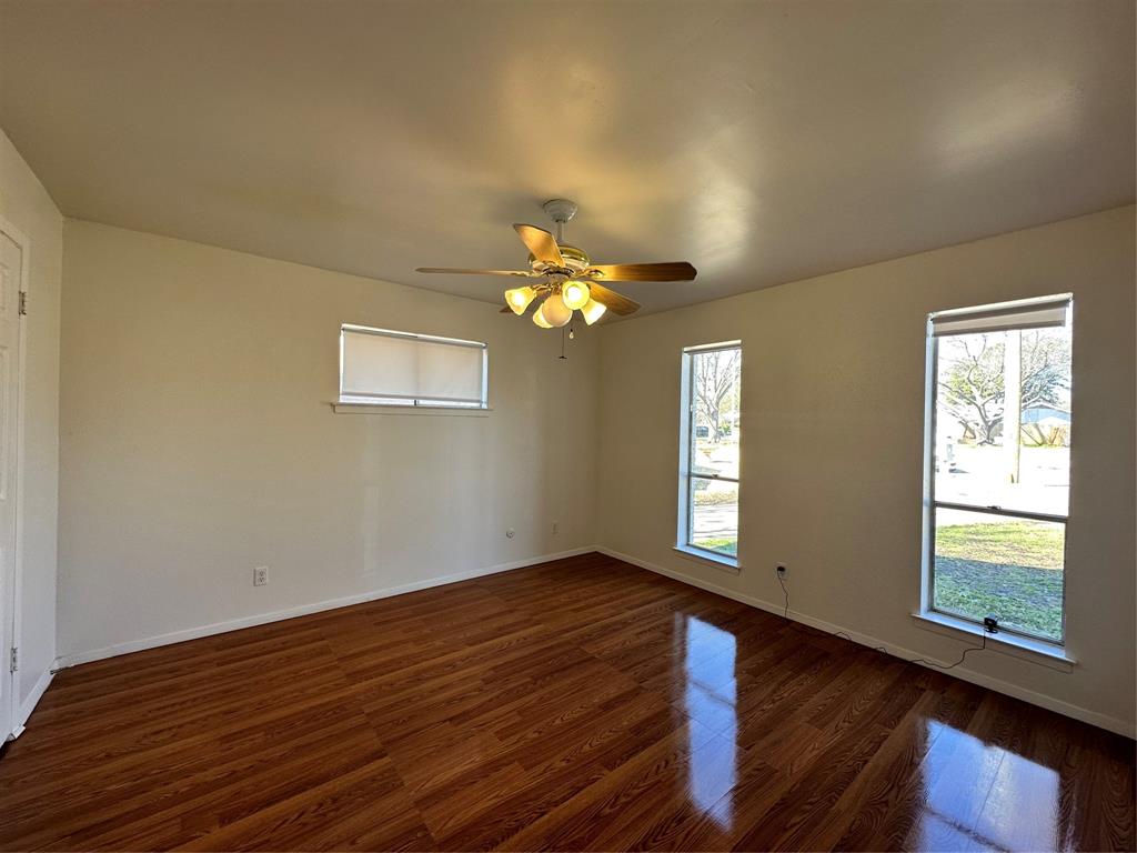 1412 Weathered Street, Irving, TX 75062