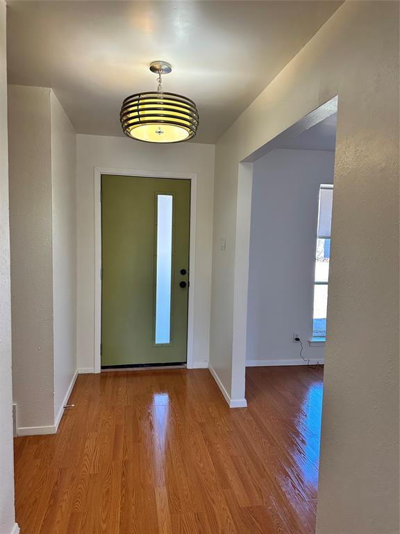 1412 Weathered Street, Irving, TX 75062