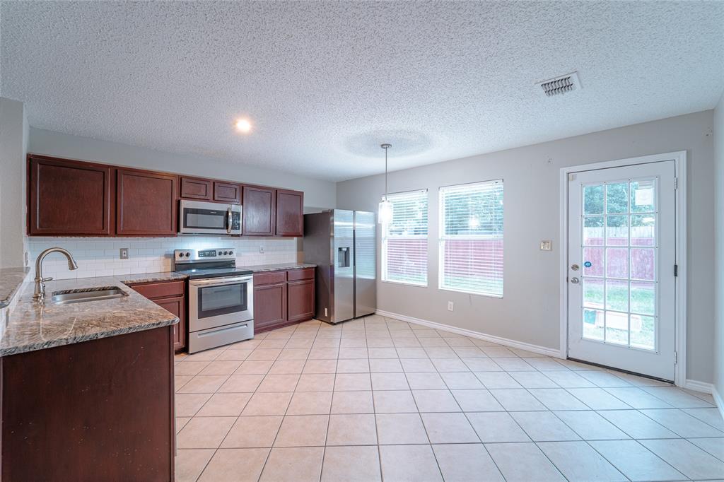 4403 Cedar Crest Drive, McKinney, TX 75070 4403 Cedar Crest Drive, McKinney, TX 75070