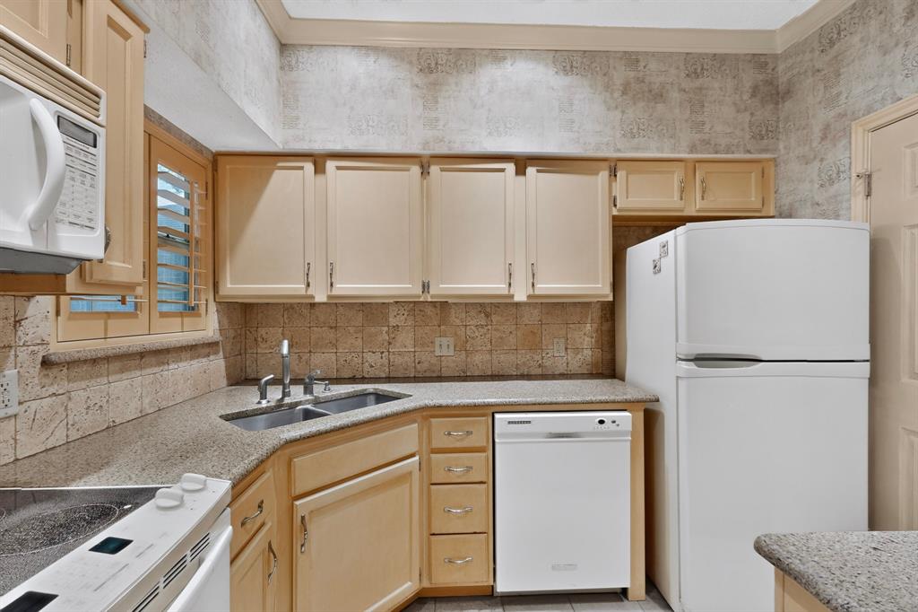 4067 Beltway Drive, #133, Addison, TX 75001