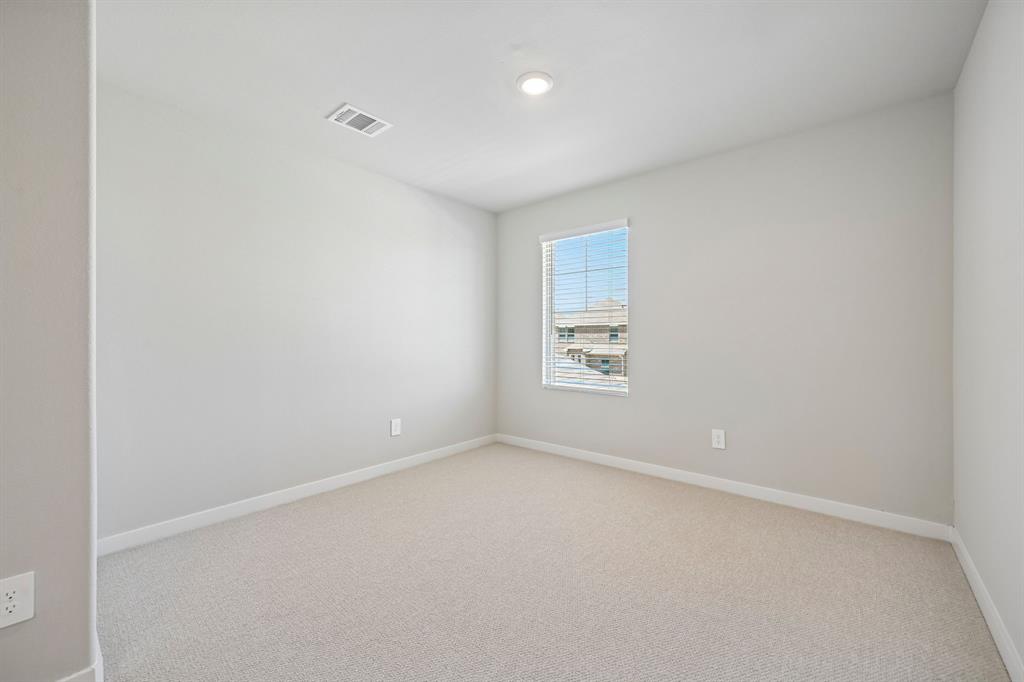 Photo is not of the actual home, but is an inspirational photo of builder’s model home and may depict options, furnishings, and/or decorator features that are not included.