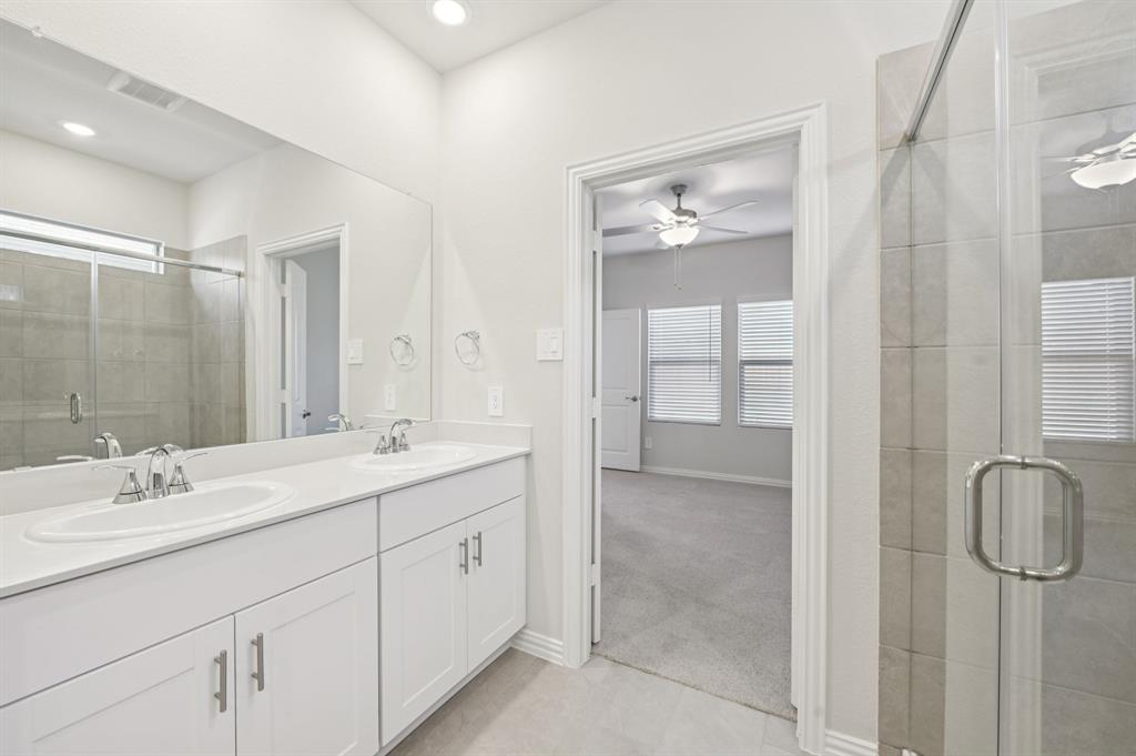 Photo is not of the actual home, but is an inspirational photo of builder’s model home and may depict options, furnishings, and/or decorator features that are not included.