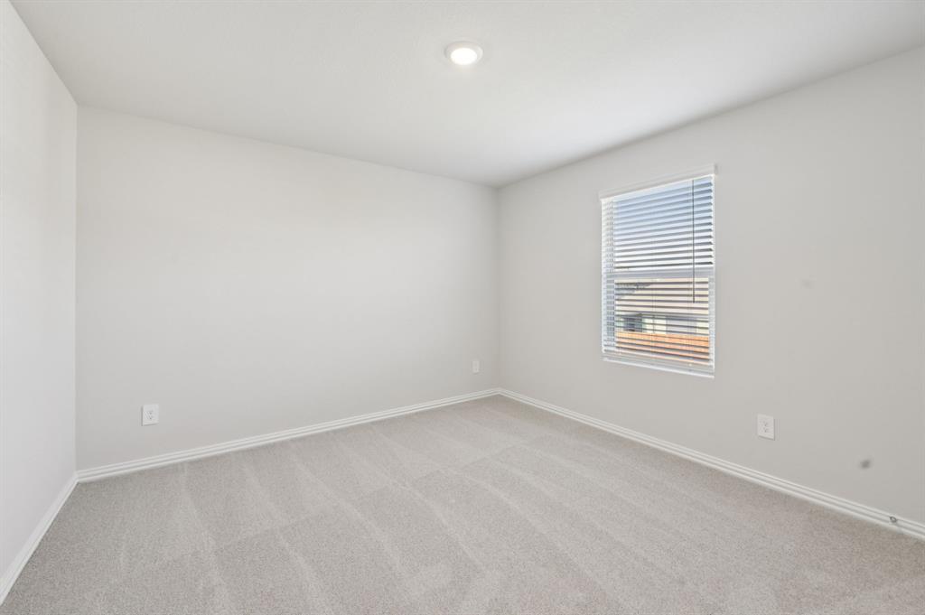 Photo is not of the actual home, but is an inspirational photo of builder’s model home and may depict options, furnishings, and/or decorator features that are not included.