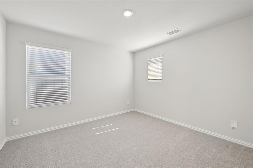 Photo is not of the actual home, but is an inspirational photo of builder’s model home and may depict options, furnishings, and/or decorator features that are not included.