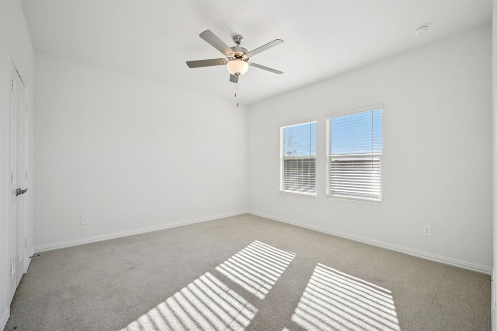 Photo is not of the actual home, but is an inspirational photo of builder’s model home and may depict options, furnishings, and/or decorator features that are not included.