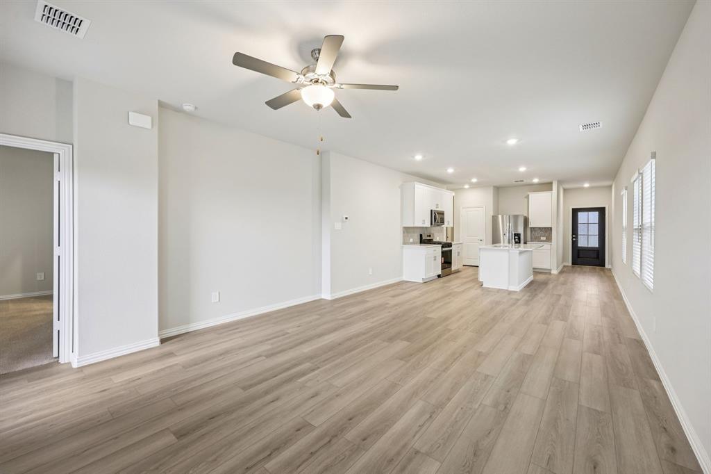 Photo is not of the actual home, but is an inspirational photo of builder’s model home and may depict options, furnishings, and/or decorator features that are not included.