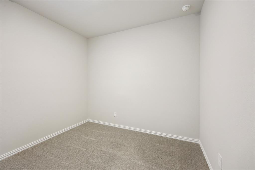 Photo is not of the actual home, but is an inspirational photo of builder’s model home and may depict options, furnishings, and/or decorator features that are not included.