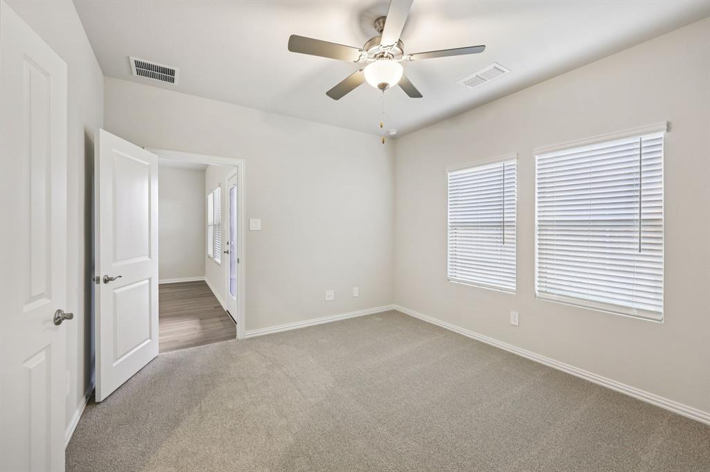 Photo is not of the actual home, but is an inspirational photo of builder’s model home and may depict options, furnishings, and/or decorator features that are not included.