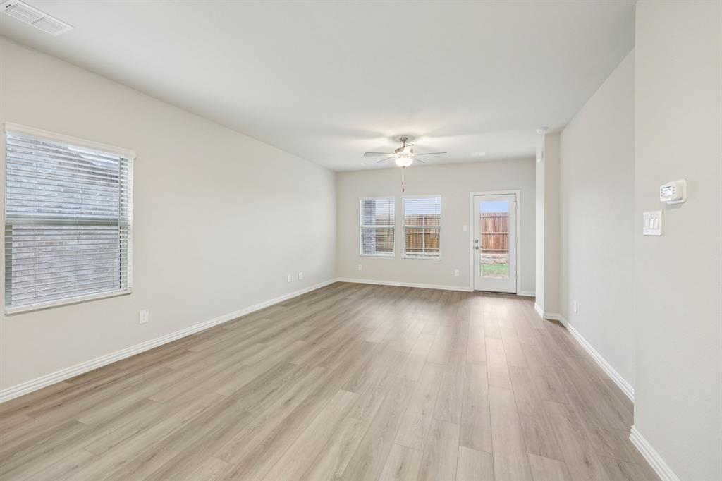 Photo is not of the actual home, but is an inspirational photo of builder’s model home and may depict options, furnishings, and/or decorator features that are not included.