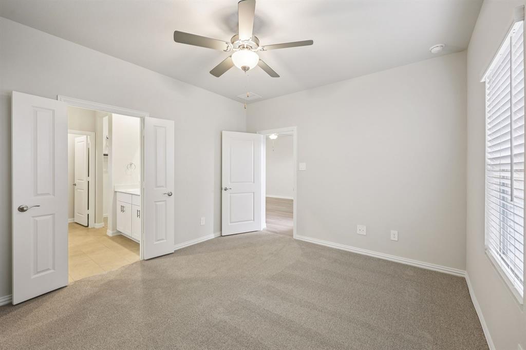 Photo is not of the actual home, but is an inspirational photo of builder’s model home and may depict options, furnishings, and/or decorator features that are not included.