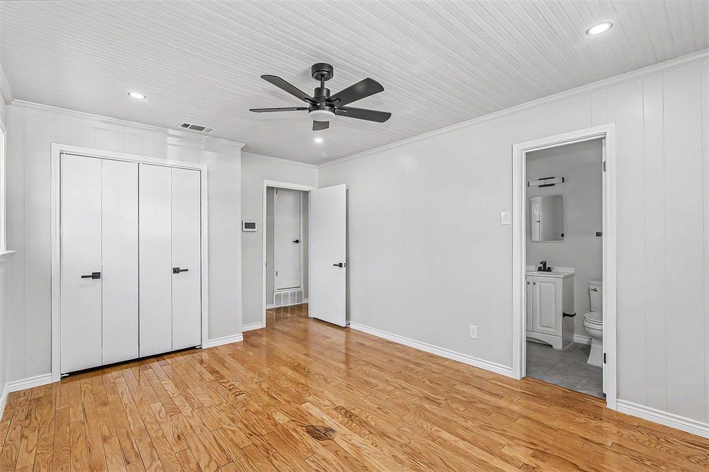 521 Cranbrook Lane, Grand Prairie, TX 75052