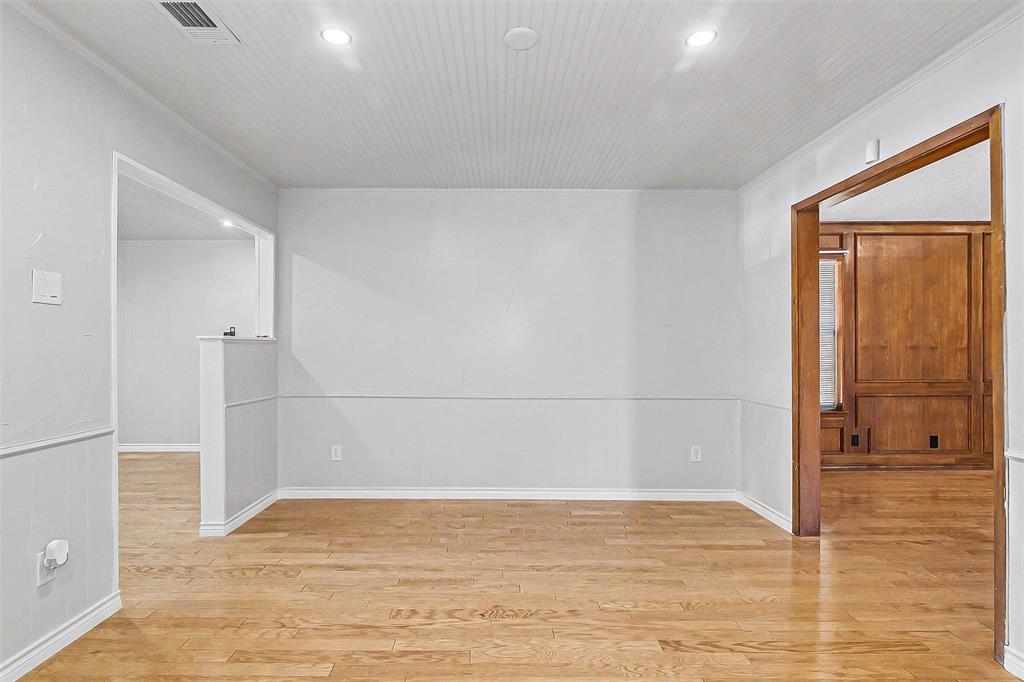 521 Cranbrook Lane, Grand Prairie, TX 75052