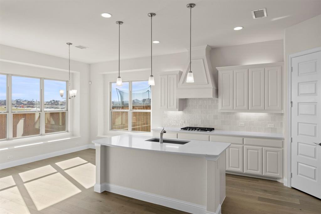 13_13. 1328 David - Kitchen (3).JPG