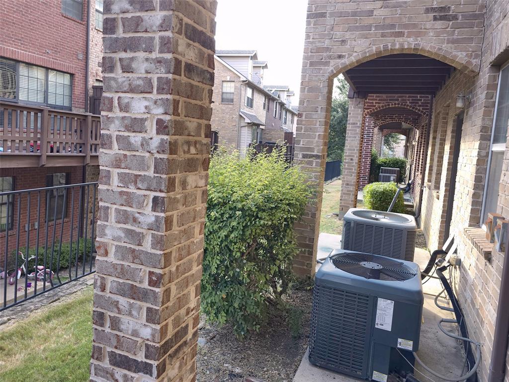 1504 Fox Run Drive, Irving, TX 75063