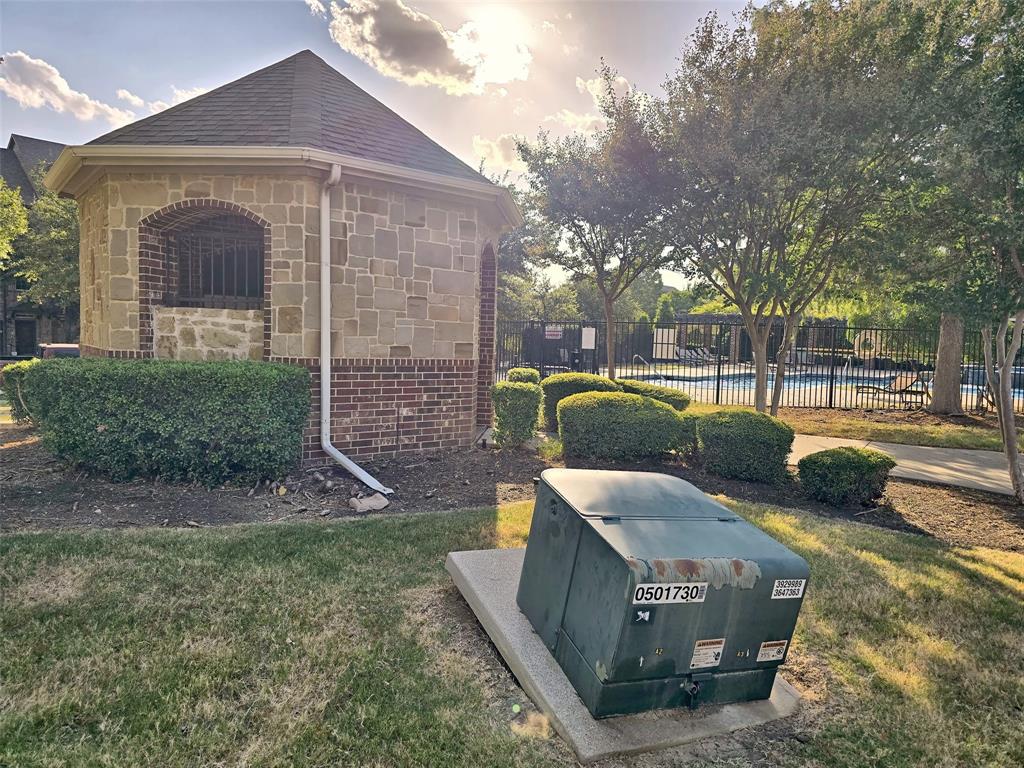 1504 Fox Run Drive, Irving, TX 75063