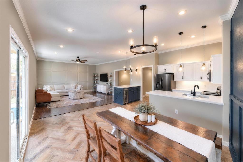 2910 Baron Drive, Garland, TX 75040 2910 Baron Drive, Garland, TX 75040