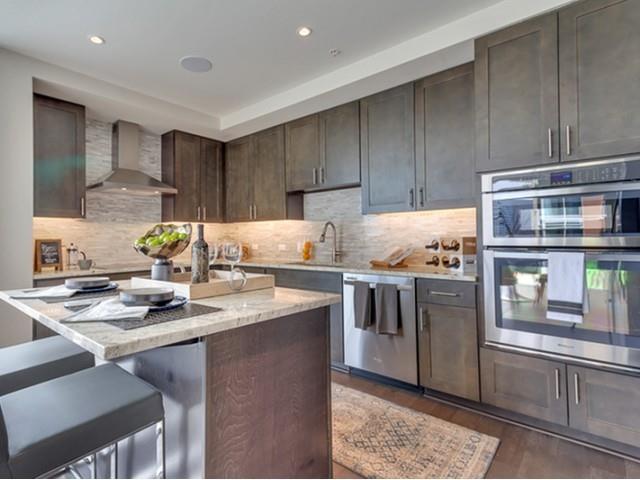 MODEL HOME! MODEL HOME!