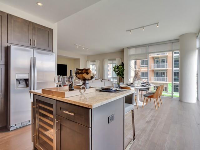 MODEL HOME!