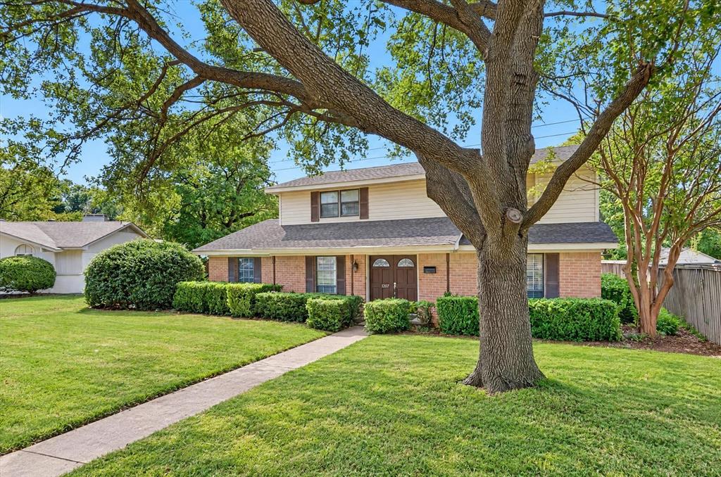1907 Deep Valley Drive, Richardson, TX 75080