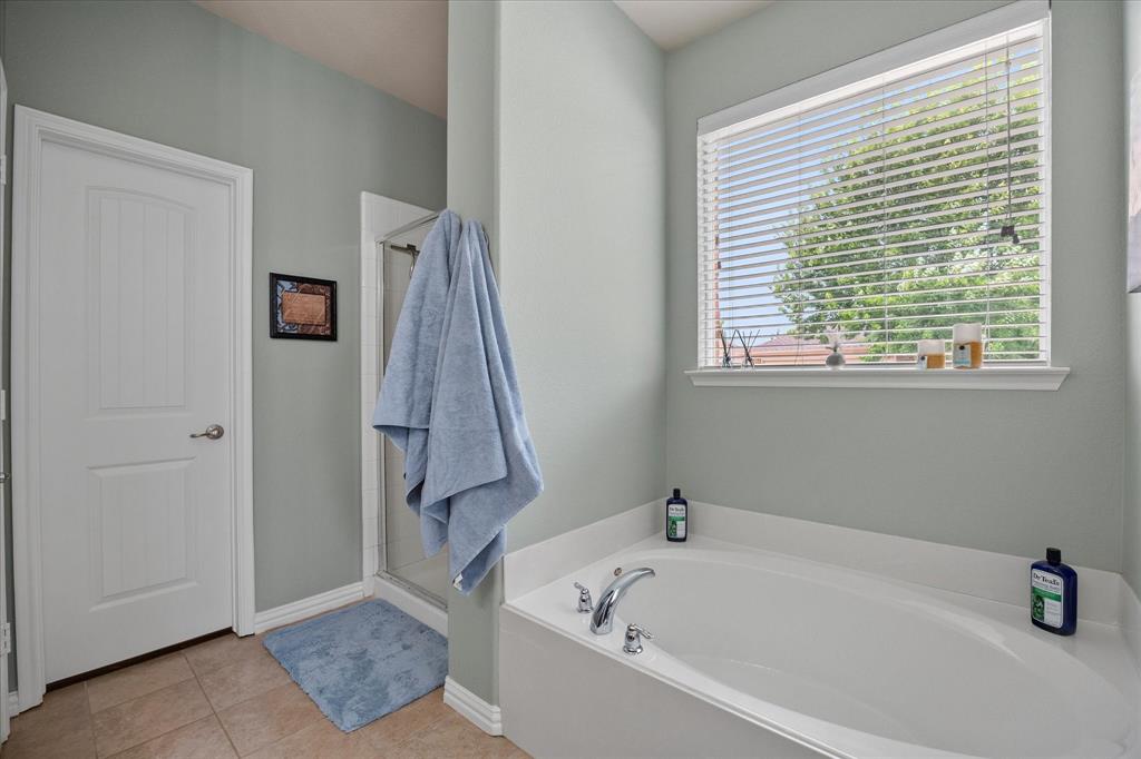1395 Bay Line Drive, Rockwall, TX 75087