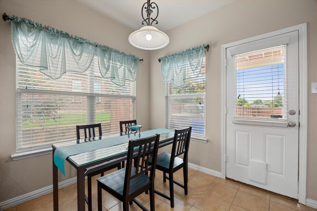 1395 Bay Line Drive, Rockwall, TX 75087