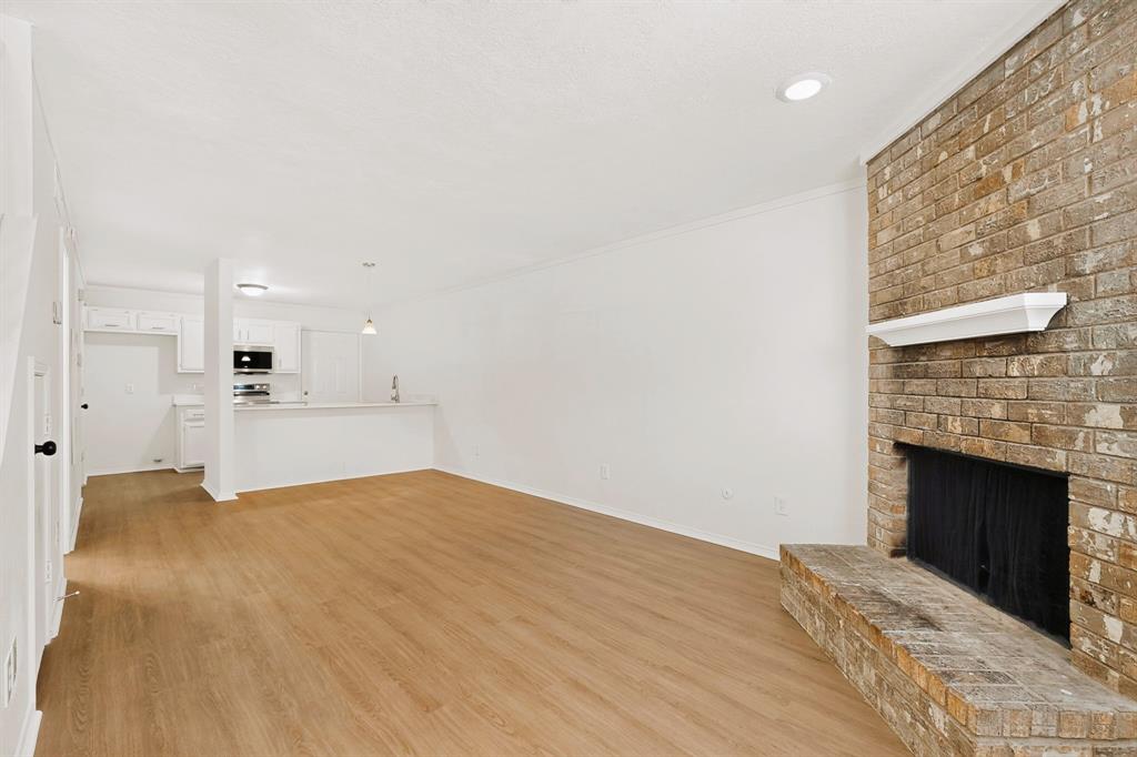132 Graystone Place, Duncanville, TX 75137