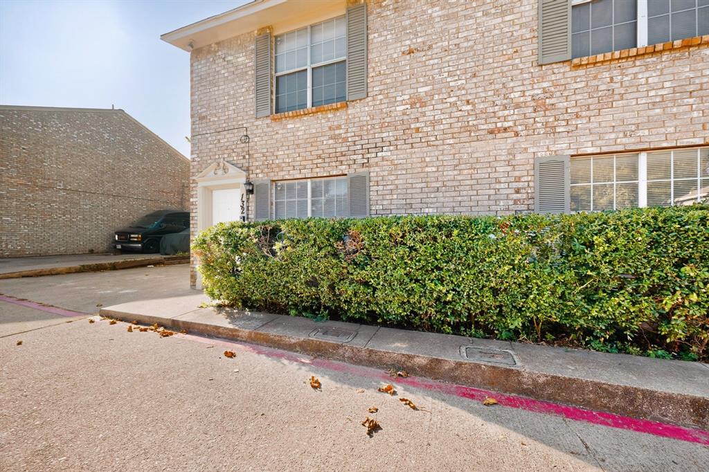132 Graystone Place, Duncanville, TX 75137