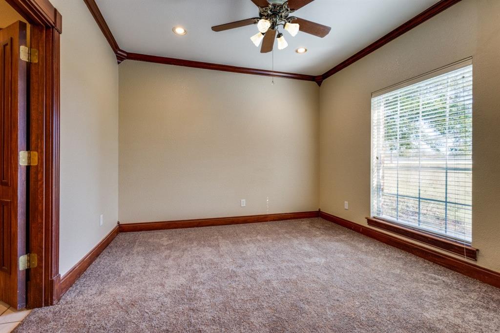 15837 State Highway 121 N, Blue Ridge, TX 75424