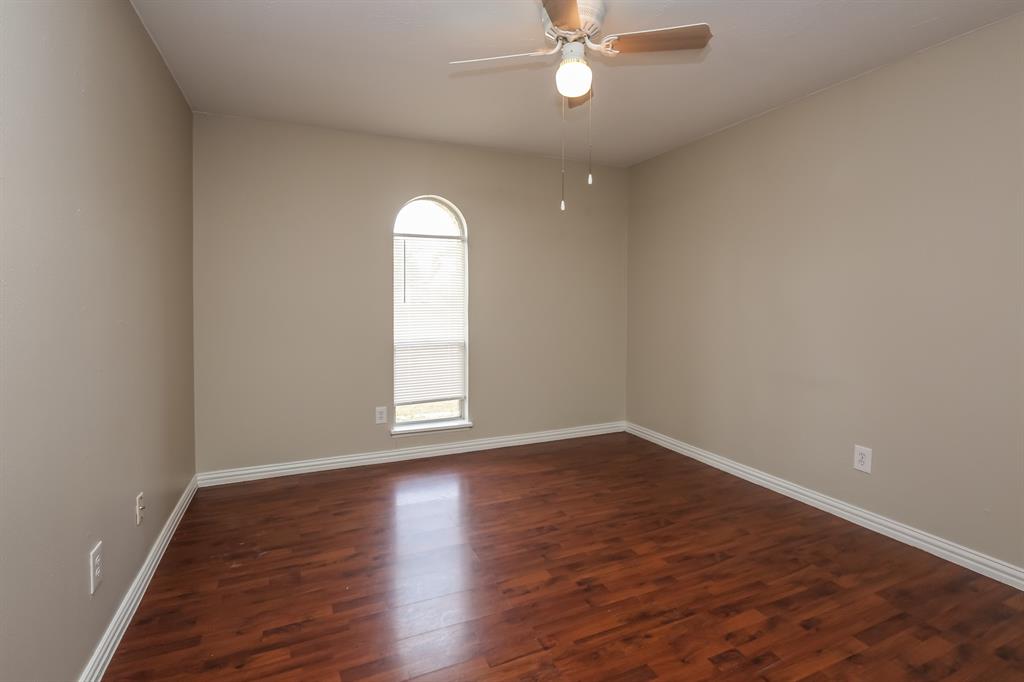 4013 Commonwealth Drive, Garland, TX 75043