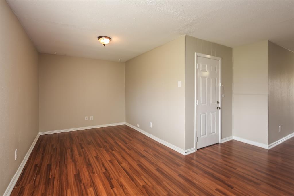 4013 Commonwealth Drive, Garland, TX 75043
