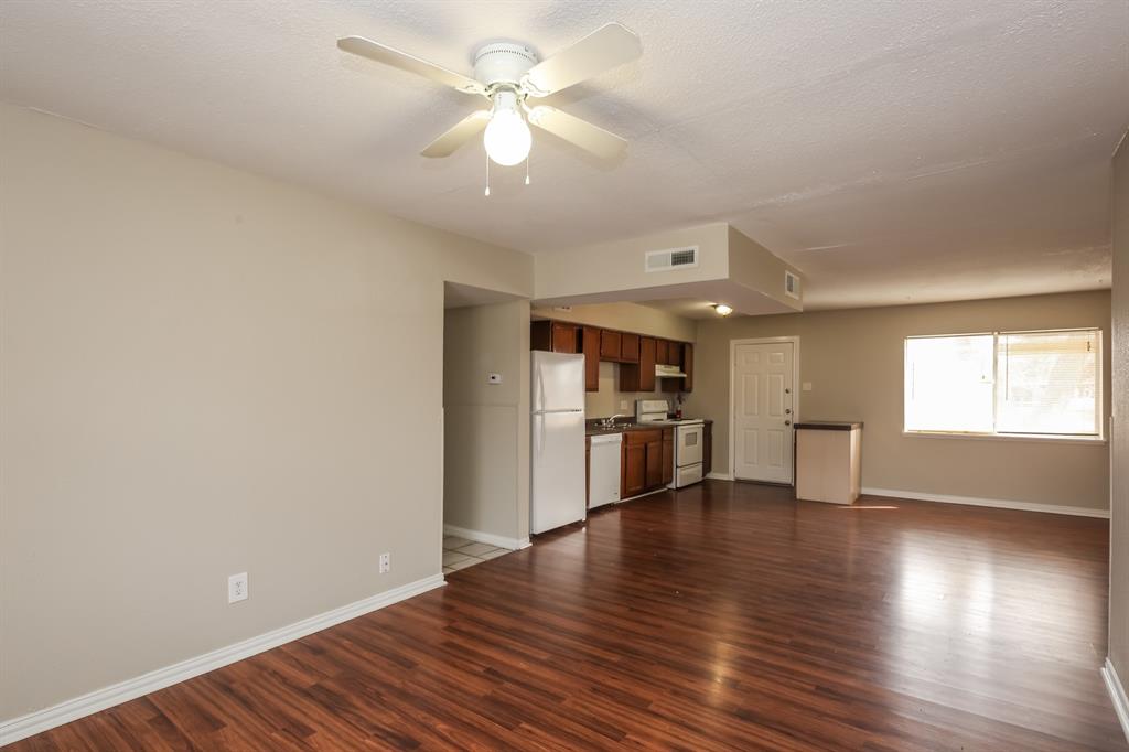 4013 Commonwealth Drive, Garland, TX 75043