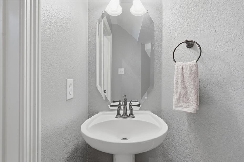 840 Trumpeter Way, Rockwall, TX 75032