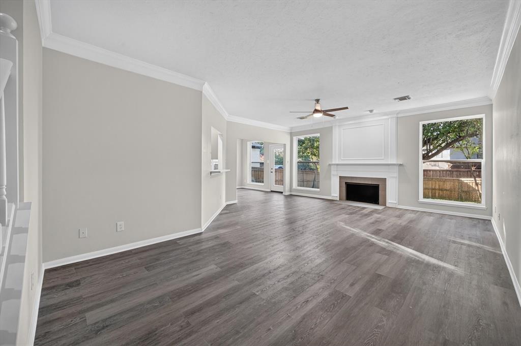 2312 Honeylocust Drive, Irving, TX 75063