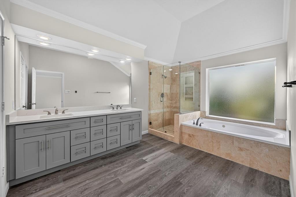 2312 Honeylocust Drive, Irving, TX 75063