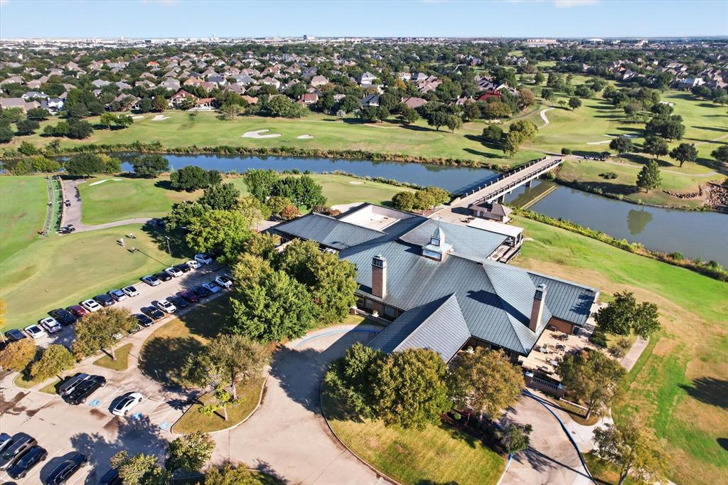 2312 Honeylocust Drive, Irving, TX 75063