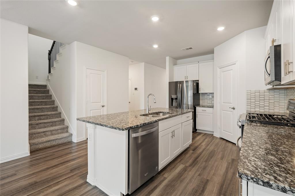 1323 Black Canyon Avenue, Royse City, TX 75189