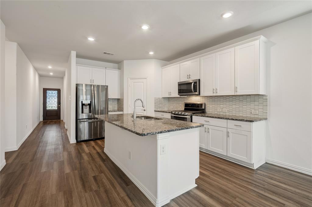 1323 Black Canyon Avenue, Royse City, TX 75189