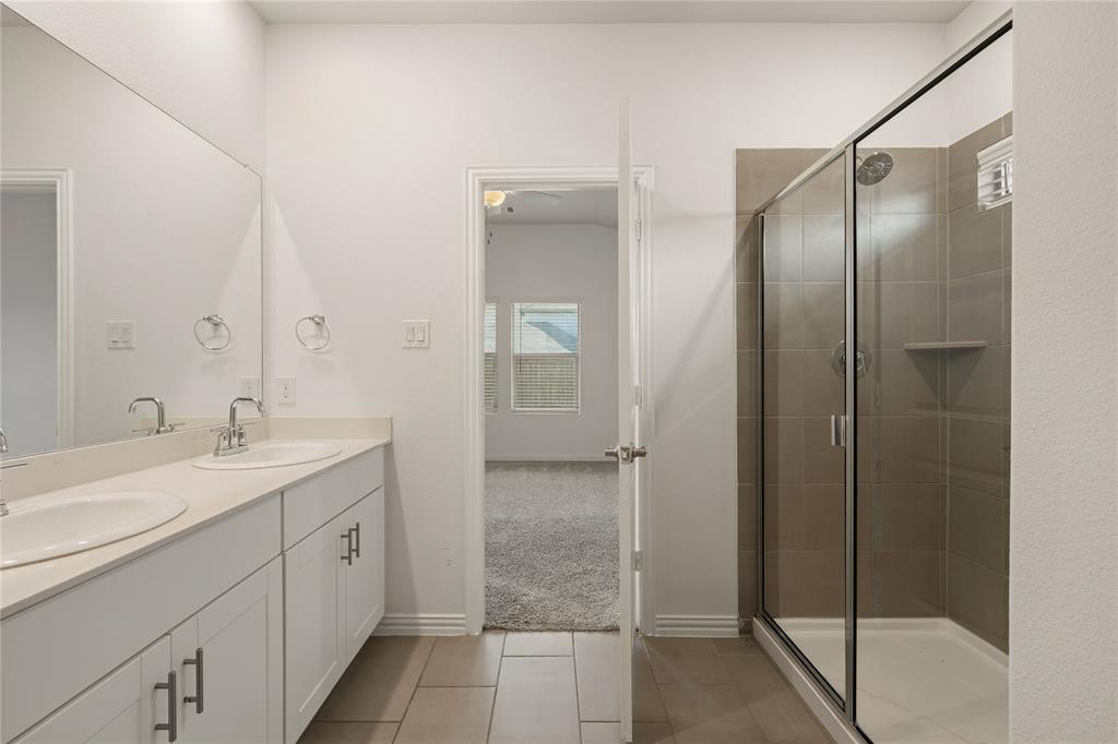 1323 Black Canyon Avenue, Royse City, TX 75189