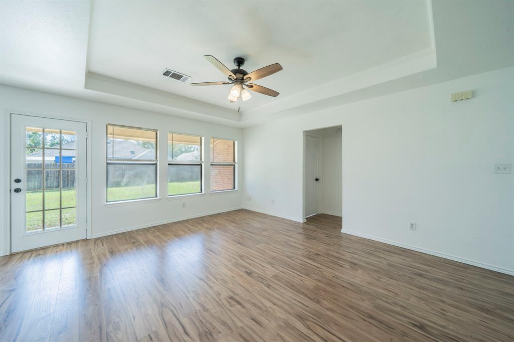 1507 Sunflower Lane, Granbury, TX 76048
