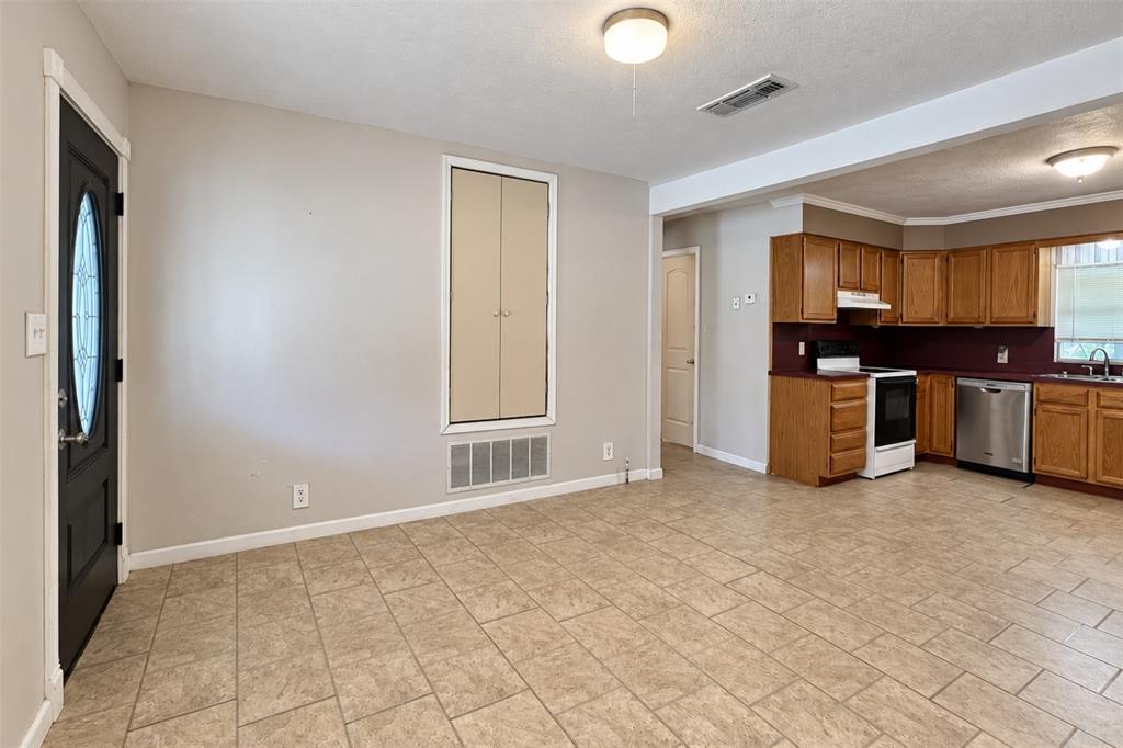 623 Mckinney Avenue, Princeton, TX 75407 623 Mckinney Avenue, Princeton, TX 75407