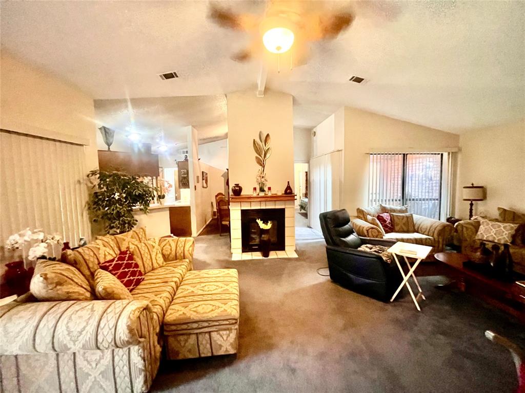 1116 Sandalwood Lane, DeSoto, TX 75115