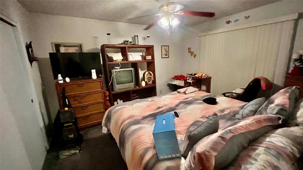 1116 Sandalwood Lane, DeSoto, TX 75115