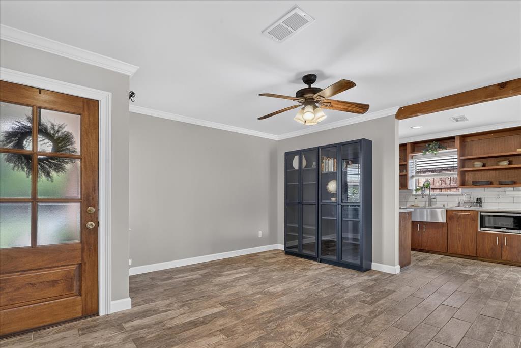 714 Hill City Drive, Duncanville, TX 75116