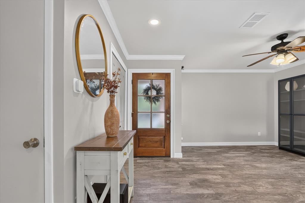 714 Hill City Drive, Duncanville, TX 75116
